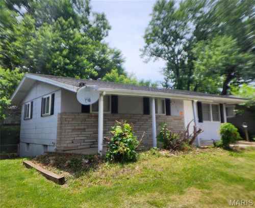 518 Banavie Dr, Saint Louis, MO, 63137-3723 | Card Image