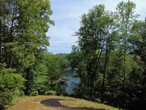 E18 Lake View Ct, Salem, SC, 29676 | Card Image