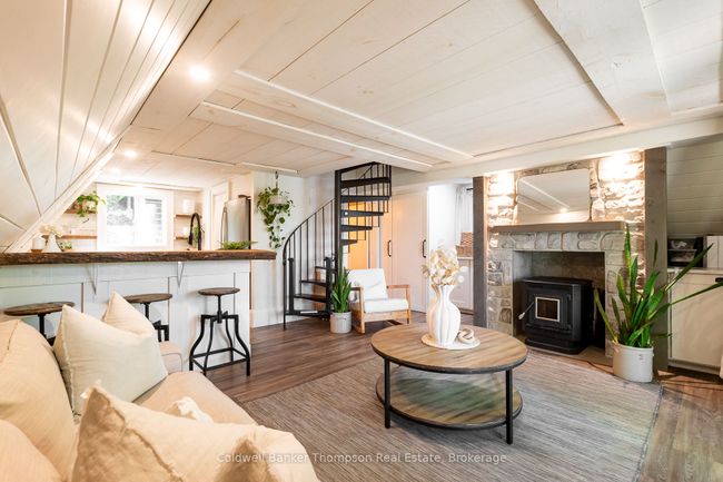10 - 1258 Windermere Rd, House other with 2 bedrooms, 1 bathrooms and 5 parking in Utterson ON | Image 6