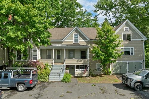 8 Lewis St, Laconia, NH, 03246-3194 | Card Image