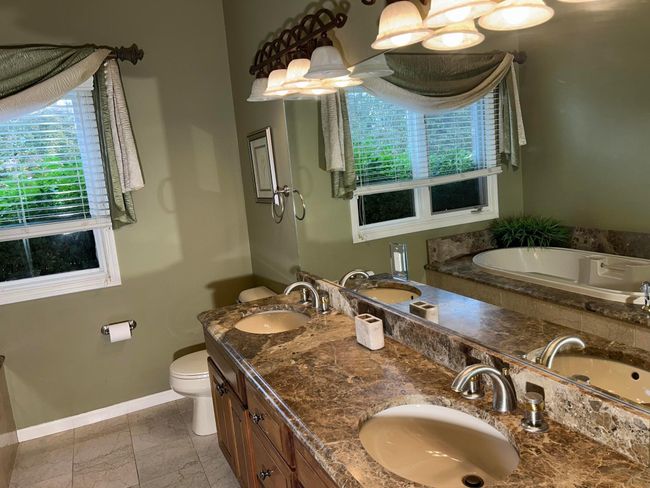 19897 Mapleton Dr, House other with 5 bedrooms, 3 bathrooms and null parking in Macomb MI | Image 10