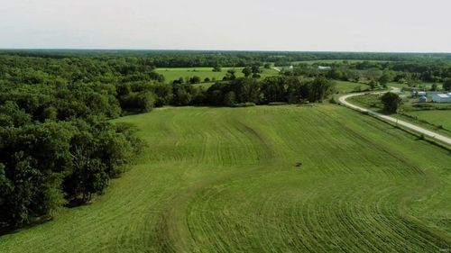 80 52.41 Acres Pike 452 - 453, Curryville, MO, 63339 | Card Image