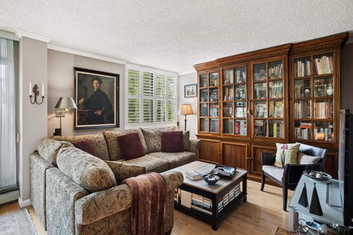 406-1816 Haro St, Vancouver, BC, V6G2Y7 | Card Image