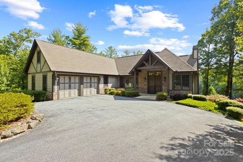 99 Macedonia Rd, Saluda, NC, 28773-7756 | Card Image