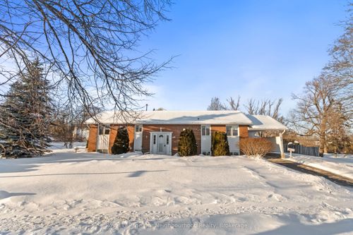 909 Whitefield Dr, Peterborough, ON, K9J7W1 | Card Image