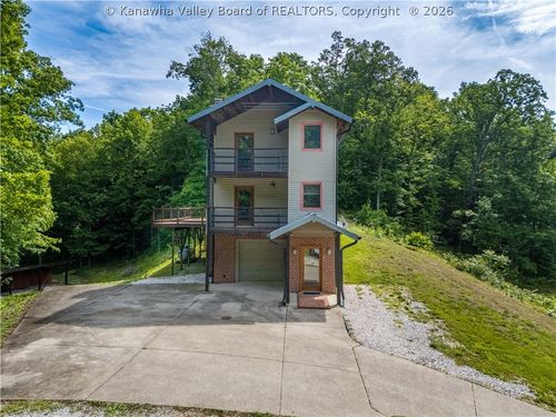 3 Amanda Dr, Ona, WV, 25545 | Card Image