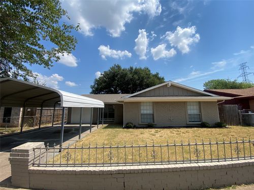 6430 Cinnamon Oaks Dr, Dallas, TX, 75241-5918 | Card Image