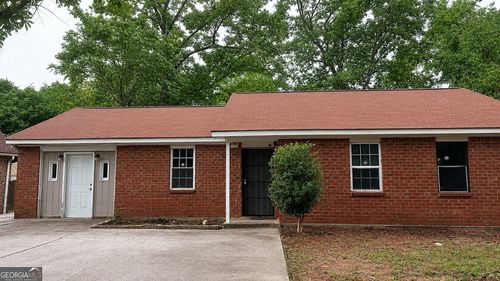 7055 Swift St, lithonia, GA, 30058-4377 | Card Image