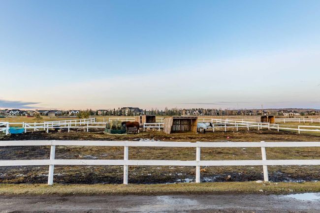 240037 Range Road 31, Home with 4 bedrooms, 2 bathrooms and 2 parking in Rural Rocky View County AB | Image 42