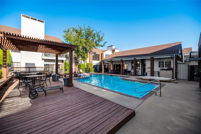 APT-255 - 5100 Verde Valley Ln, Condo with 2 bedrooms, 2 bathrooms and null parking in Dallas TX | Image 20