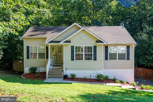 3 Palm Dr, FREDERICKSBURG, VA, 22405-6331 | Card Image