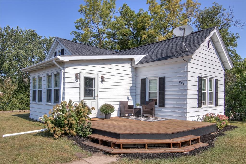 Pine St, Chippewa Falls, WI 54729