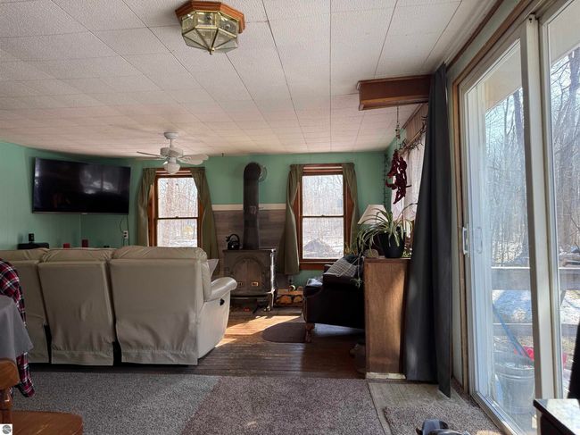 20080 Maple St, House other with 3 bedrooms, 1 bathrooms and null parking in Lake Ann MI | Image 5