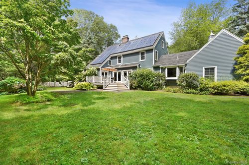 16 Stonewall Ct, South Salem, NY, 10590-1905 | Card Image