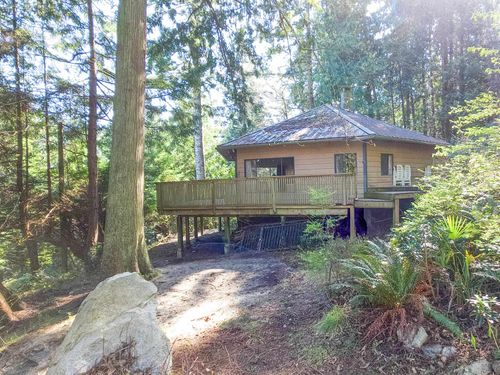 427 Collingwood Rd, Gibsons, BC, V0N1G2 | Card Image
