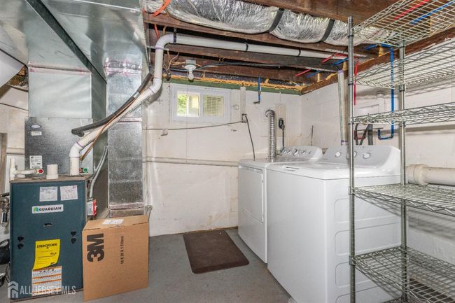 1641 W 7 Th St, House other with 2 bedrooms, 1 bathrooms and null parking in Piscataway NJ | Image 12