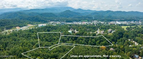 123 Mcmahan Ave, Pigeon Forge, TN, 37862 | Card Image