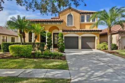 20352 Chestnut Grove Drive, House other with 5 bedrooms, 3 bathrooms and null parking in Tampa FL | Image 1