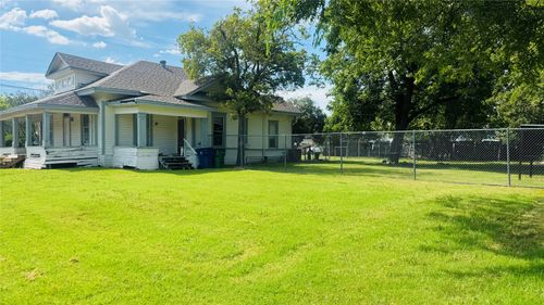 4020 Spencer St, Greenville, TX, 75401-3823 | Card Image