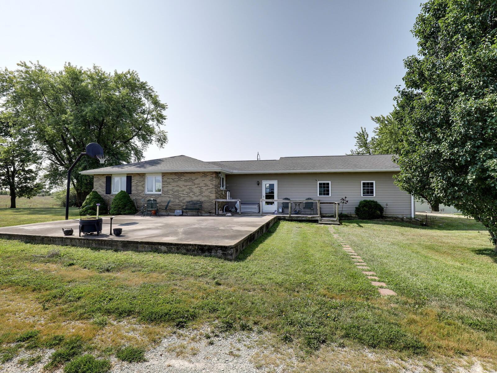 New London Gravel Rd, New London, MO 63459