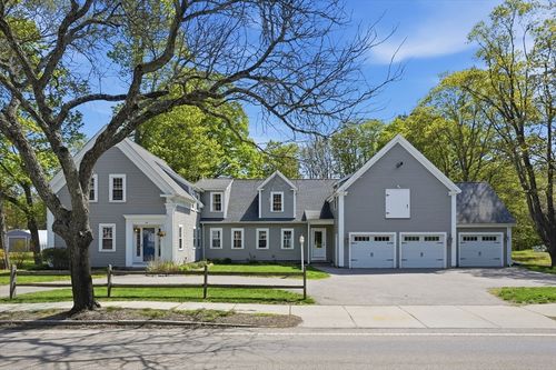 55 Concord St, Holliston, MA, 01746 | Card Image