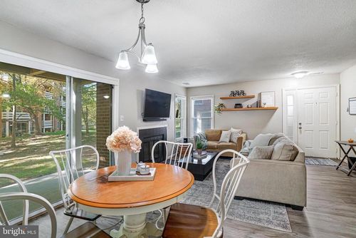 unit-l-7598 Lakeside Village Dr, FALLS CHURCH, VA, 22042-7553 | Card Image