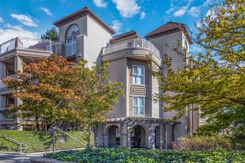 402-1128 6th Ave, New Westminster, BC, V3M6V8 | Card Image