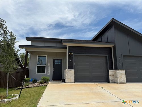 a-2322 Ocean Ave, Temple, TX, 76501-4928 | Card Image