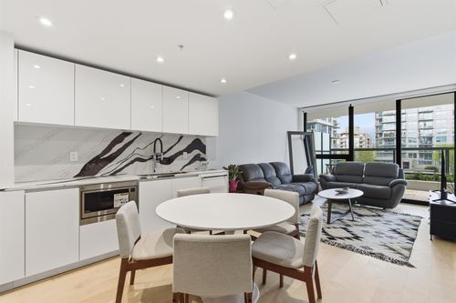 410-135 E 13th Street, North Vancouver, BC, V7T1C3 | Card Image