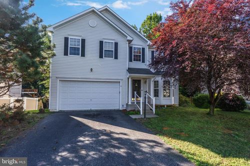 1034 Bakersfield Ln, Fredericksburg, VA, 22401-2782 | Card Image