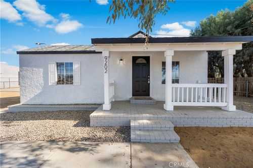 9202 E Avenue T6, Littlerock, CA, 93543-2727 | Card Image