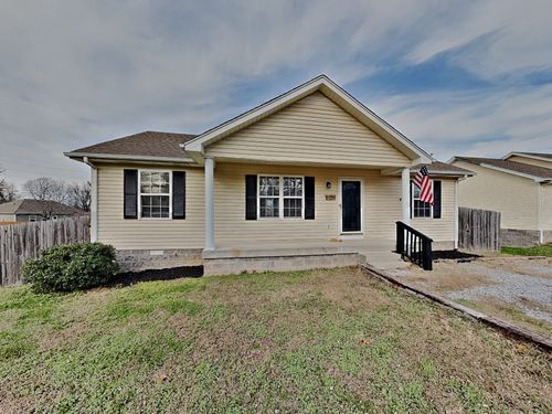 1150 17th Ave E, Springfield, TN, 37172-3846 | Card Image