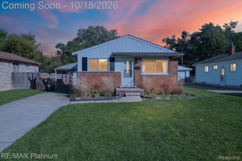 15148 Garden St, Livonia, MI, 48154-4014 | Card Image