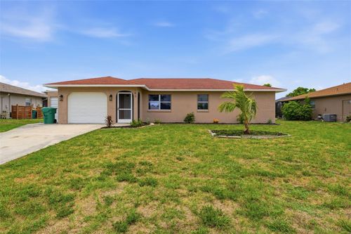 192 Annapolis Ln, Rotonda West, FL, 33947-2205 | Card Image