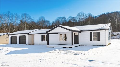 8430 Clay Pike, Chandlersville, OH, 43727-9624 | Card Image