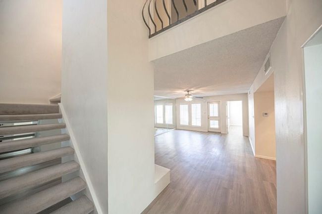 APT-21 - 2100 W Wadley Ave, Condo with 3 bedrooms, 3 bathrooms and 1 parking in Midland TX | Image 6