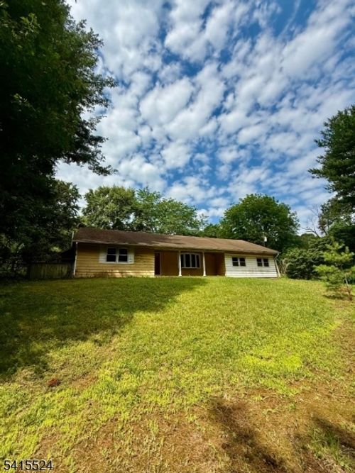 150 Karrville Rd, Port Murray, NJ, 07865-4122 | Card Image