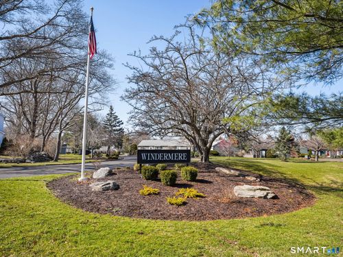 6 Sandgate Cir, Madison, CT, 06443-3453 | Card Image