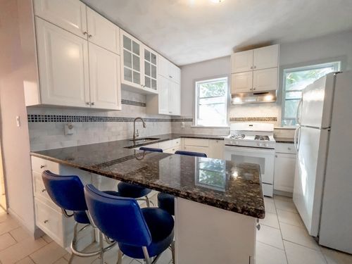 1-24 Montvale St, Boston, MA, 02131-2872 | Card Image