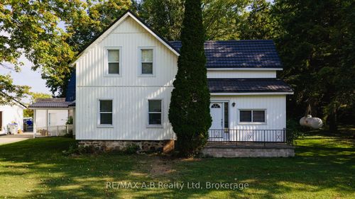 4740 16 Line, Perth South, ON, N4X1C9 | Card Image