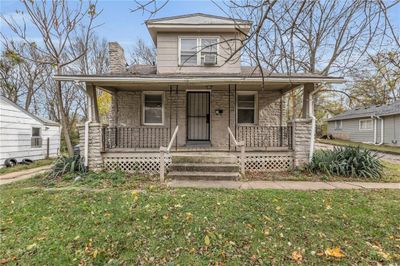 6947 College Avenue, House other with 3 bedrooms, 2 bathrooms and null parking in Kansas City MO | Image 1