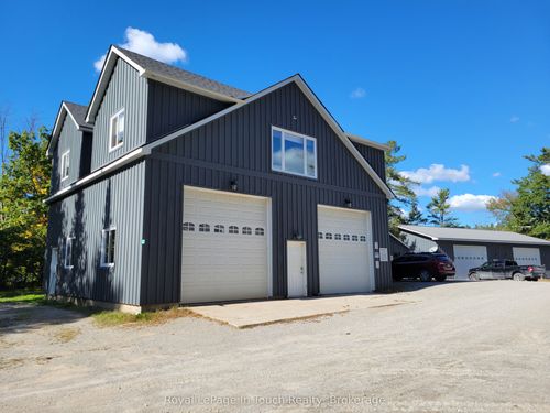 5631 Upper Big Chute Rd, Coldwater, ON, L0K1E0 | Card Image