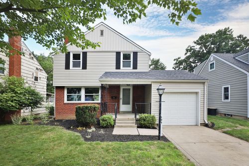 394 Loveman Ave, Worthington, OH, 43085-3714 | Card Image