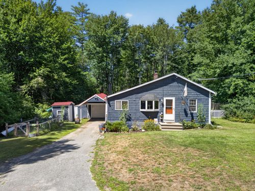 27 Beach Rd, Windham, ME, 04062-4427 | Card Image