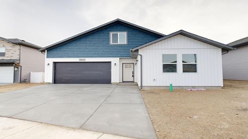 2611 Platinum Dr, Elko, NV, 89801-4526 | Card Image