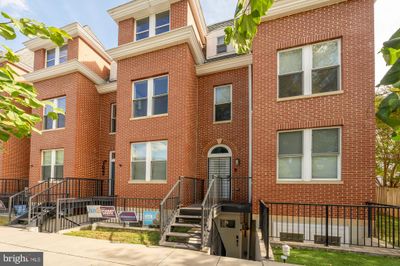 2 - 1624 26 Th Se, Townhouse with 4 bedrooms, 3 bathrooms and null parking in WASHINGTON DC | Image 2