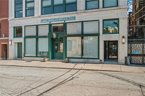 apt-510-1951 26th St, Cleveland, OH, 44113-3467 | Card Image
