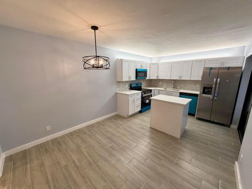 736 Nw 98th Cir, Plantation, FL, 33324-4965 | Card Image