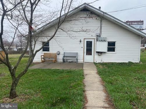 18-18 Sammys Mobile Home Park, SCHUYLKILL HAVEN, PA, 17972-9754 | Card Image