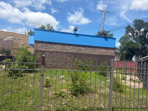 2445 Bloomington Ave, Minneapolis, MN, 55404-3918 | Card Image